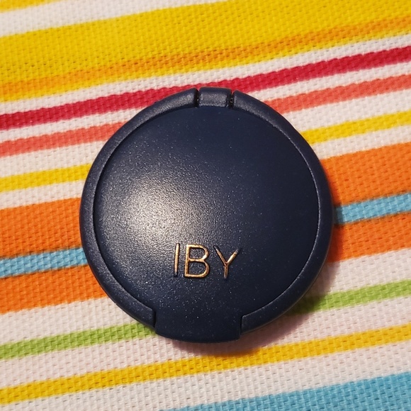 🌺IBY Eyeshadow - Picture 1 of 3